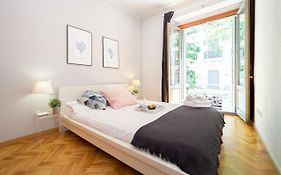 Apartamentos Plaza de España